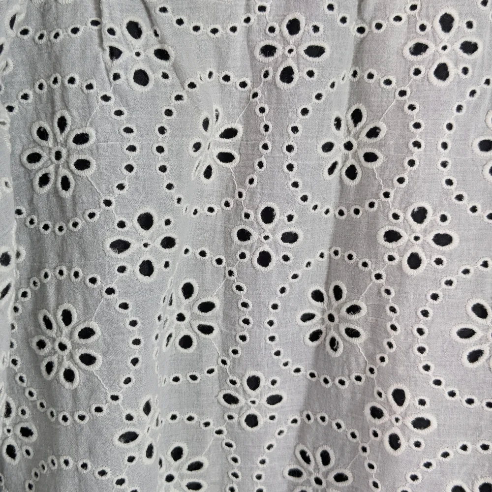 Pari Passu NWOT White Eyelet Over Black Maxi Elastic Waist Skirt Size 20 - Picture 6 of 11
